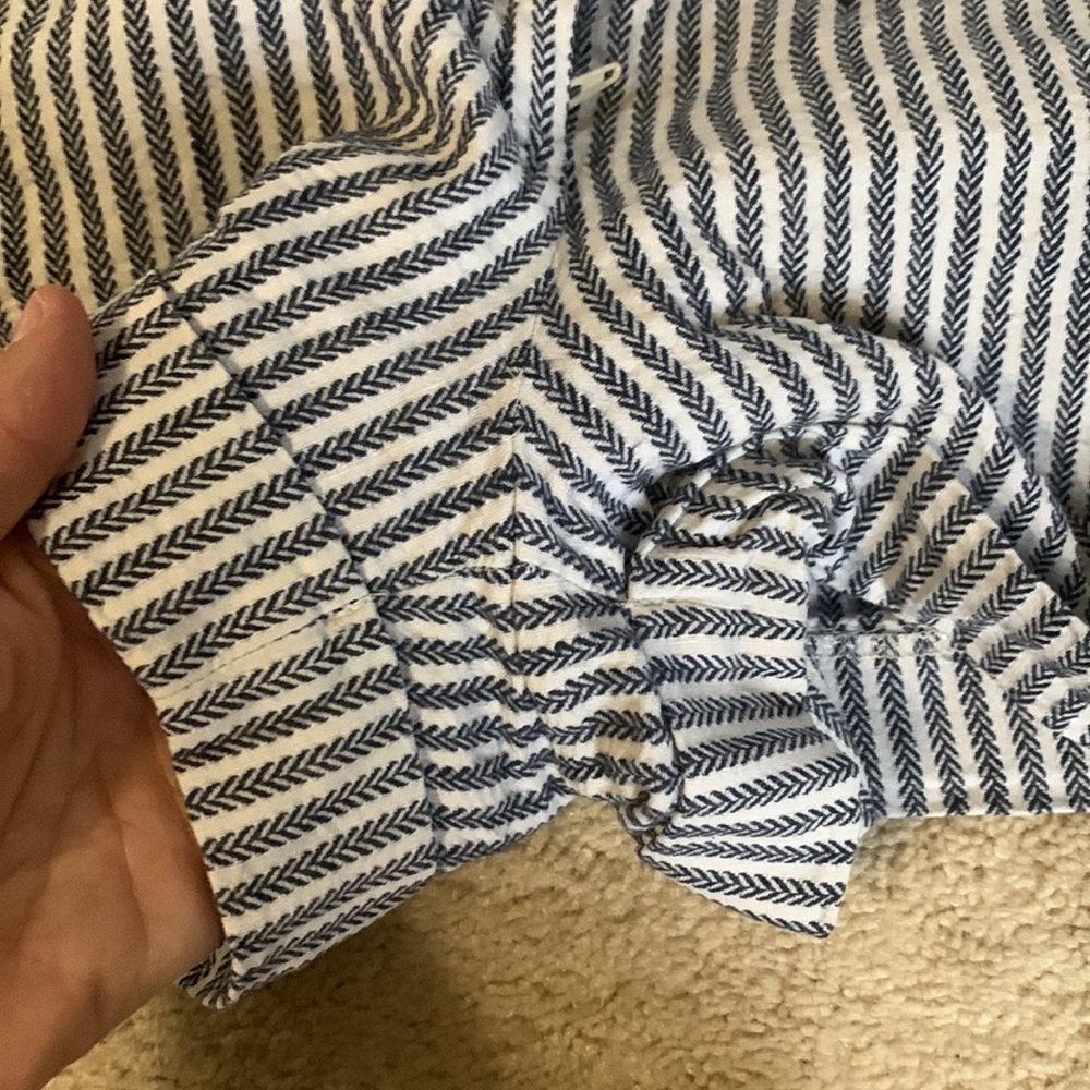 Express Linen Shorts - Picture 3 of 12